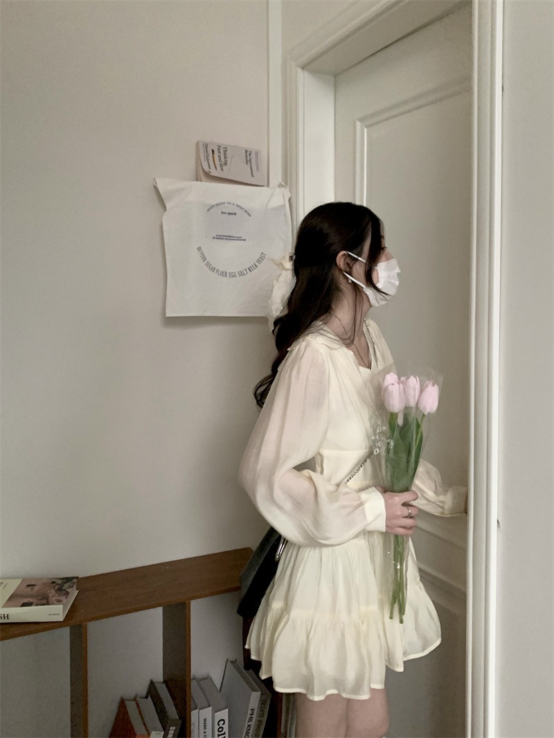 ミニワンピース トップス スイート ガーリー ラブリー ベージュ ショート丈 袖あり 長袖