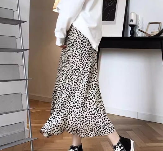 レディース スカート ロングスカート ロング Aライン シフォン ハイウエスト 大人可愛い カジュアル おしゃれ かっこいい ラフ 個性的 クール エレガント ラグジュアリー ワイルド 豪華 ハンサム