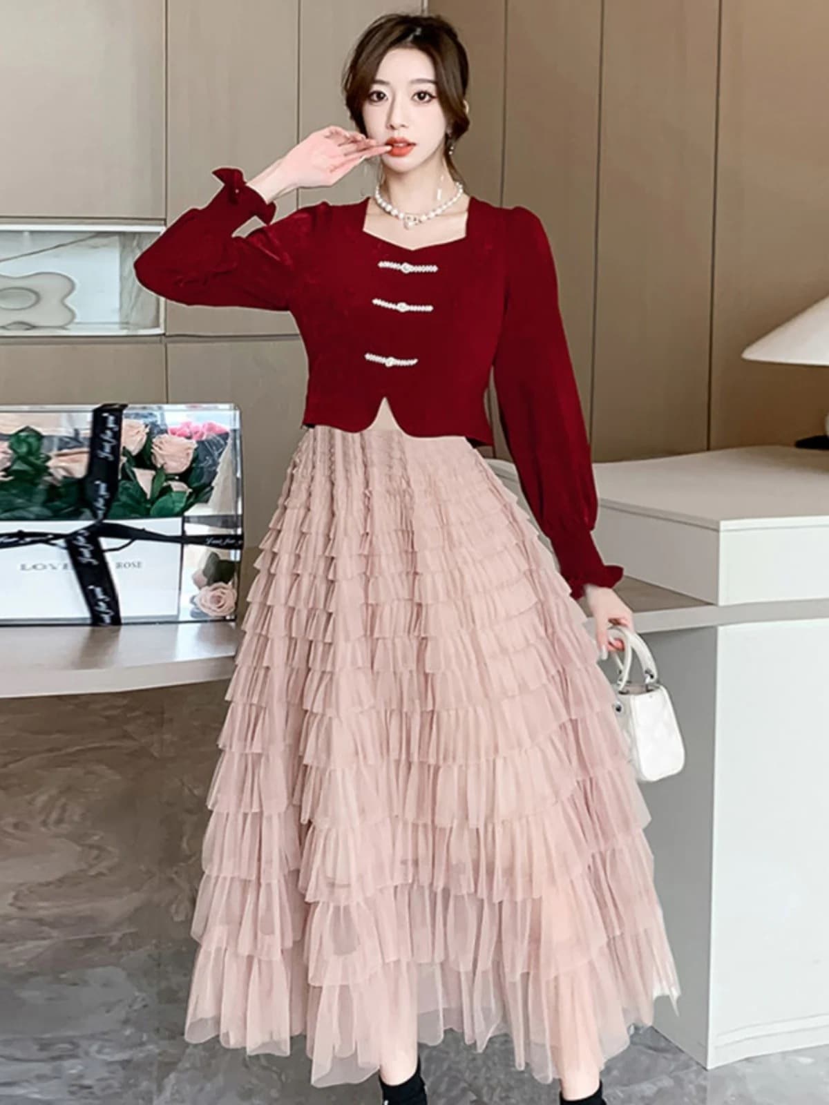 新しい風のホームングドレス花嫁は通常赤い婚約ブライズメイドドレスイブニングドレススーツを着用できます赤い婚約ブライズメイドドレスイブニングドレスセット 新しい風のホームングドレス花嫁は通常赤い婚約ブライズメイドドレスイブニングドレススーツを着用できます赤い婚約ブライズメイドドレスイブニングドレスセット