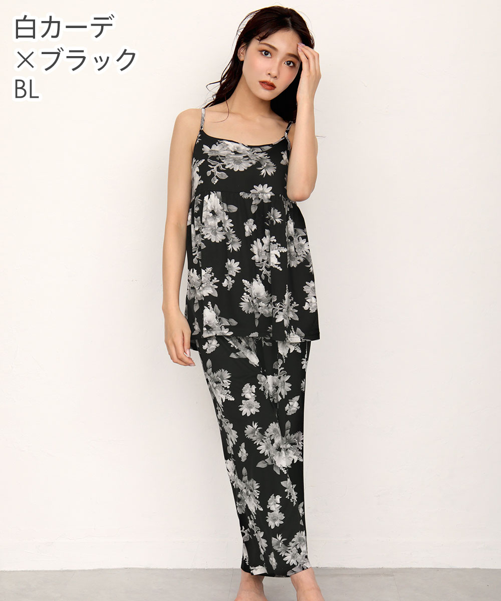 【メガ割セール!クーポン配布】オトナ可愛いセットアップ キャミソール ニットカーディガン付き 3点セット 【メガ割セール!クーポン配布】オトナ可愛いセットアップ キャミソール ニットカーディガン付き 3点セット