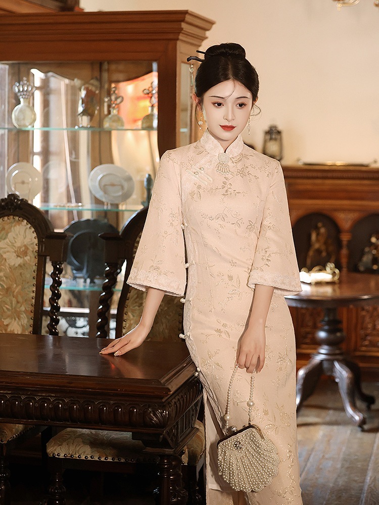 ワンピースドレスドレス秋の冬の長袖ハイエンドエレガントな毎日のウェアラブル新しいスタイル 2025 ワンピースドレスドレス秋の冬の長袖ハイエンドエレガントな毎日のウェアラブル新しいスタイル 2025