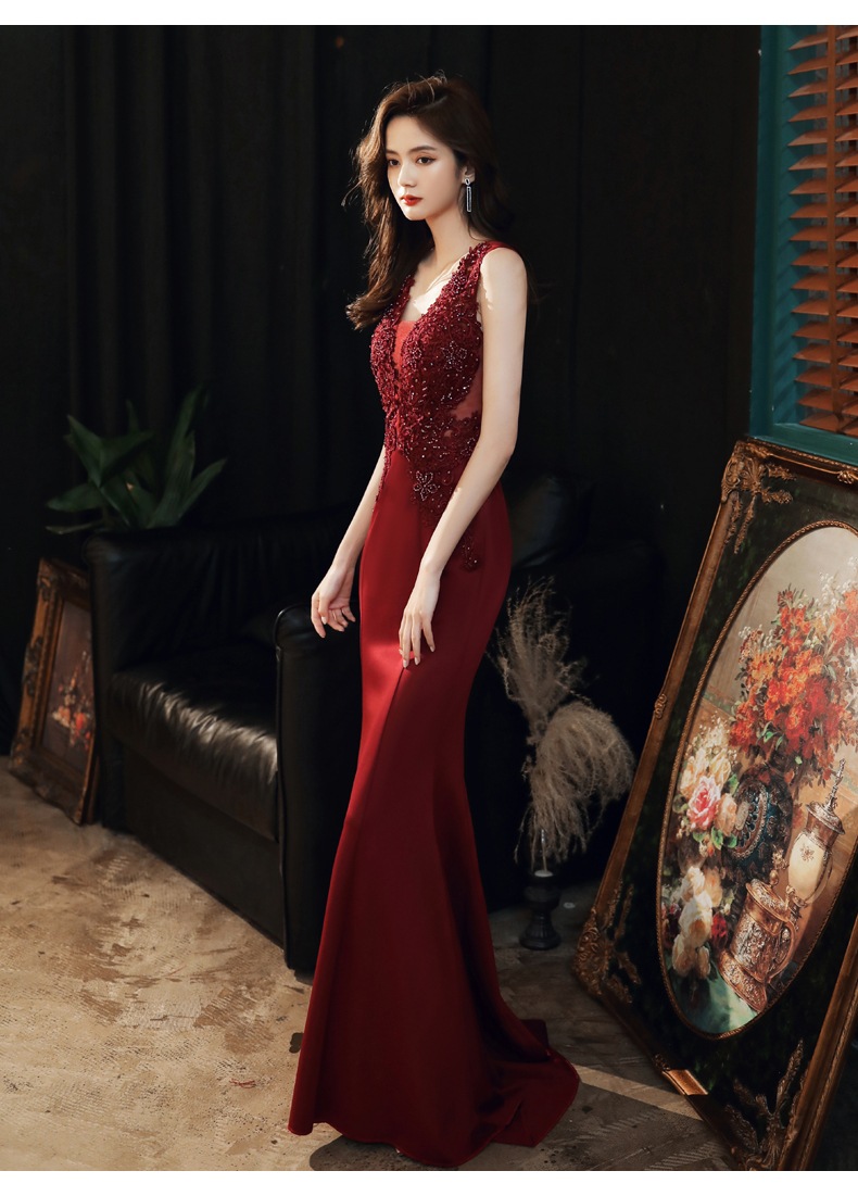 ドレス ワンピース パーティー 演奏会 発表会 ステージ 舞台 キャバ ダンス 衣装 ラウンジ クラブ ロング ノースリーブ フレアスリーブ Vネック スリム マーメイド 刺繍 ウエストマーク 透け感 ドレス ワンピース パーティー 演奏会 発表会 ステージ 舞台 キャバ ダンス 衣装 ラウンジ クラブ ロング ノースリーブ フレアスリーブ Vネック スリム マーメイド 刺繍 ウエストマーク 透け感
