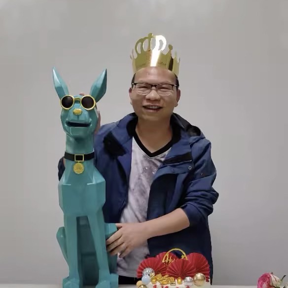 トレイを咥えたドーベルマンの装飾オブジェ 置物