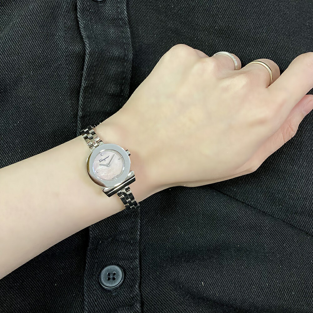 レディース 腕時計 手表 20代 30代 40代 フェラガモ 女性 妻 誕生日プレゼント サルバトーレフェラガモ ガンチーニ ピンク シルバー ブランド 結婚記念日 彼女 母親お礼 退職 ギフト 贈り