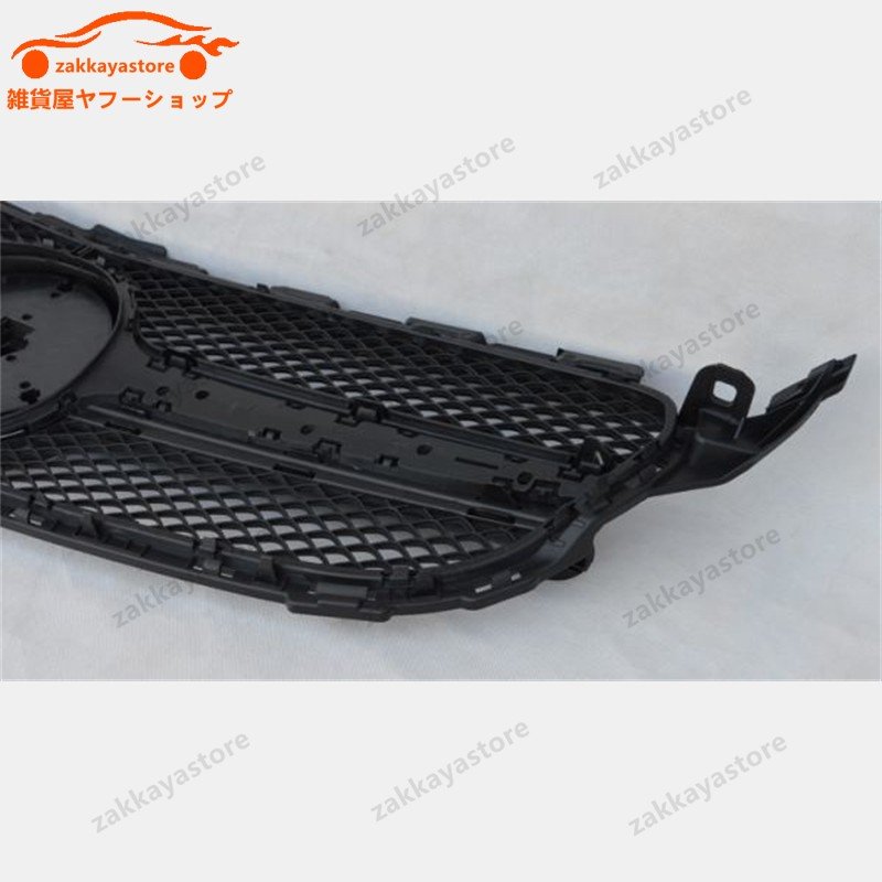 ベンツCクラスW205　20142018年前期　シルバーメッシュフロントグリル　AMG