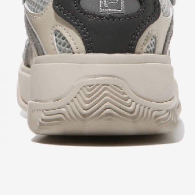 [FILA KIDS] キッズブースター KD (3XM01575E-050) Q0Z3XM01575E050