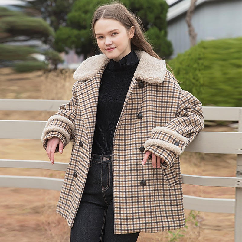 [CLET] 20FW / FUR CHECK DOUBLE COAT / 韓国のデザイナーブランド! / キルティング裏地で暖かいファーコート/ 韓国ファッション/ / かんこく / コート / 毛