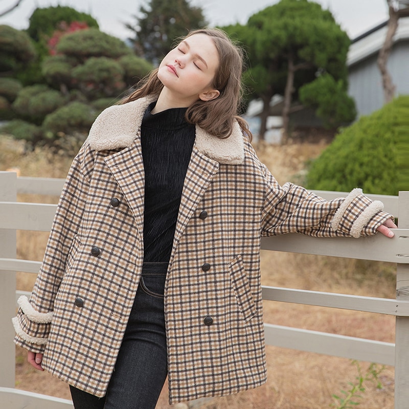[CLET] 20FW / FUR CHECK DOUBLE COAT / 韓国のデザイナーブランド! / キルティング裏地で暖かいファーコート/ 韓国ファッション/ / かんこく / コート / 毛