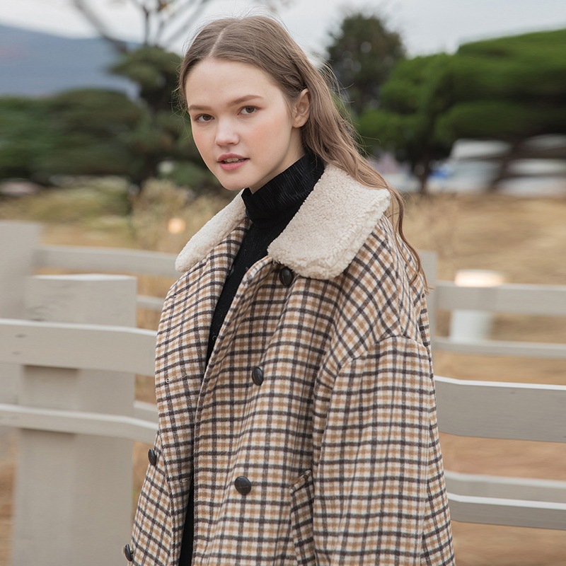 [CLET] 20FW / FUR CHECK DOUBLE COAT / 韓国のデザイナーブランド! / キルティング裏地で暖かいファーコート/ 韓国ファッション/ / かんこく / コート / 毛