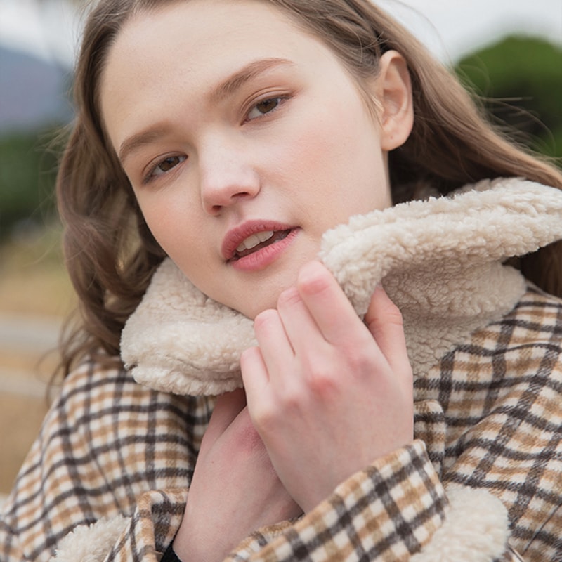 [CLET] 20FW / FUR CHECK DOUBLE COAT / 韓国のデザイナーブランド! / キルティング裏地で暖かいファーコート/ 韓国ファッション/ / かんこく / コート / 毛