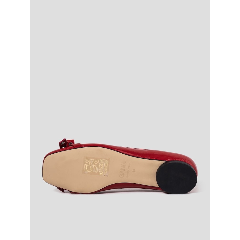 GANNI アイレットボウバレリーナナップパック-レッド QN51K3A046