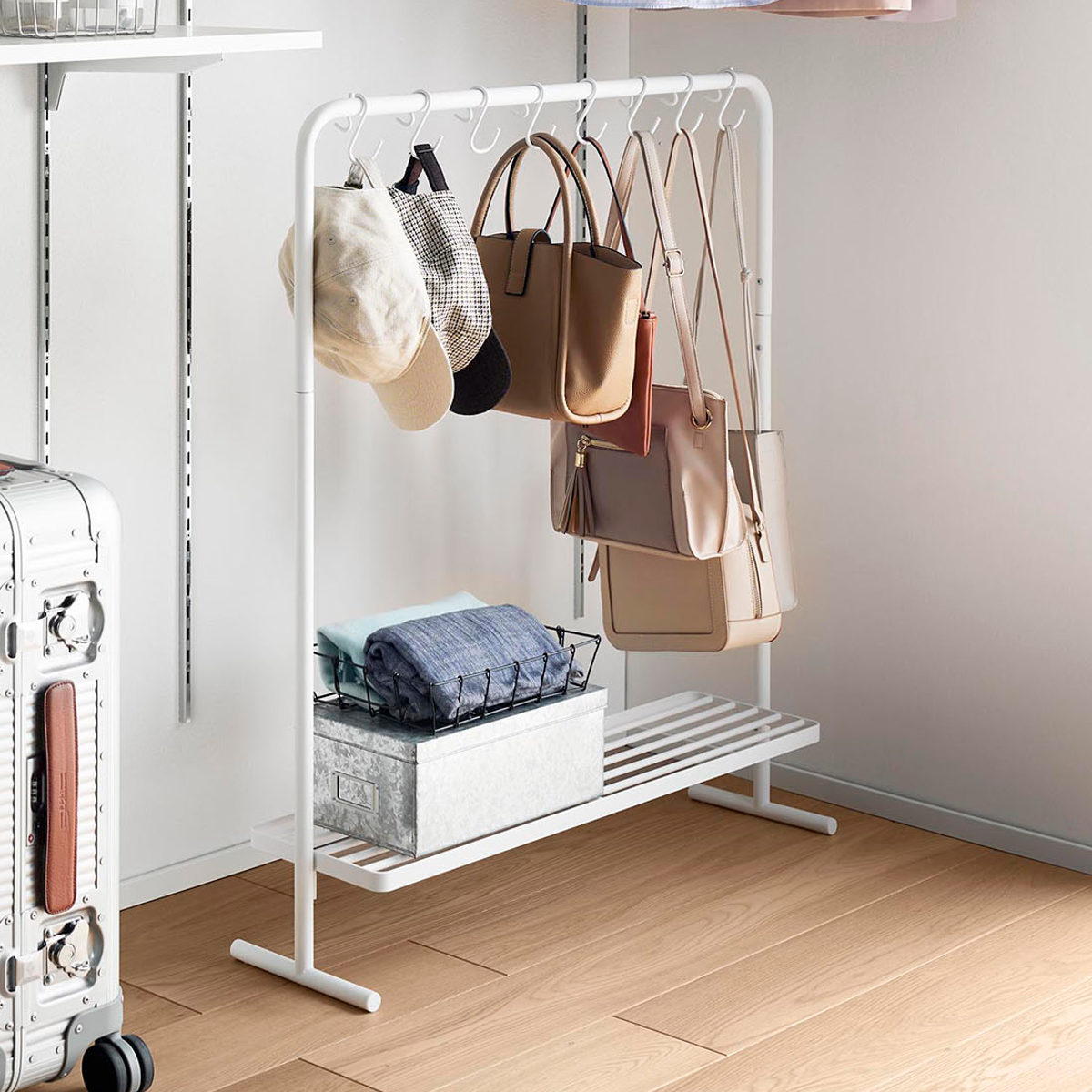 山崎実業 tower バッグ収納ラック タワー 4903208101578 タワーシリーズ バッグ収納 ラック 収納ラック バッグ カバン かばん 吊るす 吊り下げ ハンガーラック 鞄 スリム 山崎実業 tower バッグ収納ラック タワー 4903208101578 タワーシリーズ バッグ収納 ラック 収納ラック バッグ カバン かばん 吊るす 吊り下げ ハンガーラック 鞄 スリム