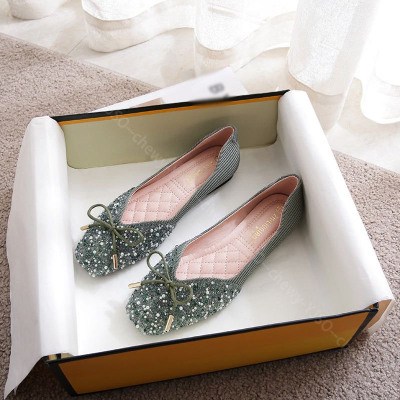 500円OFFクーポン パンプス ローヒール フラットヒール ビジュー キャバ 結婚式 パーティー レディース 靴 痛くない 歩きやすい グリッター キラキラ リボン スクエアトゥ お呼ばれ 大きいサ 500円OFFクーポン パンプス ローヒール フラットヒール ビジュー キャバ 結婚式 パーティー レディース 靴 痛くない 歩きやすい グリッター キラキラ リボン スクエアトゥ お呼ばれ 大きいサ