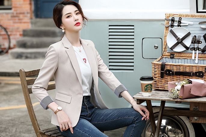 オールマッチジャケット カジュアルジャケット ストライプ裏地ジャケット オフィスカジュアル トップス アウター ジャケット 上着 スーツ 袖あり 長袖 Vネック 襟付き スリム ストレート Iライン オールマッチジャケット カジュアルジャケット ストライプ裏地ジャケット オフィスカジュアル トップス アウター ジャケット 上着 スーツ 袖あり 長袖 Vネック 襟付き スリム ストレート Iライン