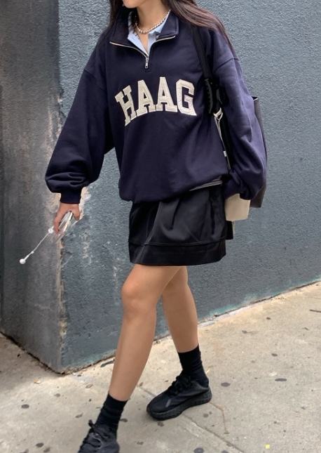 a haag half zip-up スウェット (2 COLORS)