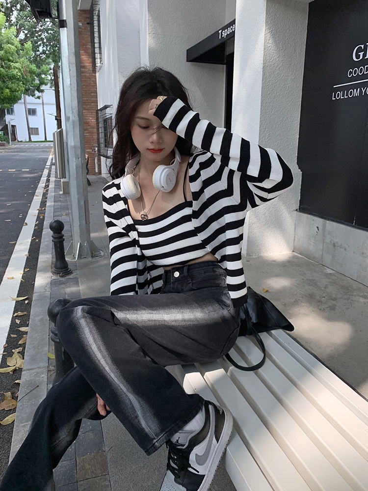 サイドライン ハイウエスト デニムパンツ ボトムス パンツ Gパン ズボン ワイドパンツ ストレートパンツ ロング ロング丈 ストレート ワイド ポケット かわいい 大人可愛い カジュアル 大人