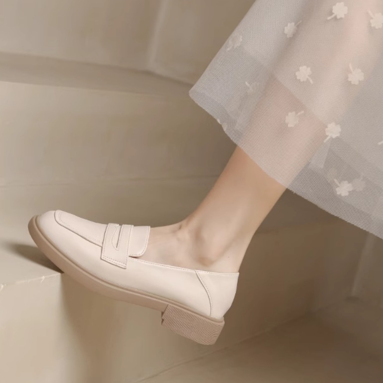 レディース ローファー 3cm 太ヒール ローヒール 美脚 脚長 レザー かわいい 大人可愛い きれいめ シンプル カジュアル 上品 おしゃれ かっこいい レトロ エレガント ラブリー キュート レディース ローファー 3cm 太ヒール ローヒール 美脚 脚長 レザー かわいい 大人可愛い きれいめ シンプル カジュアル 上品 おしゃれ かっこいい レトロ エレガント ラブリー キュート