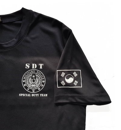 Qoo10] 【BTS テテ 着用】 SDT Tシャツ : レディース服