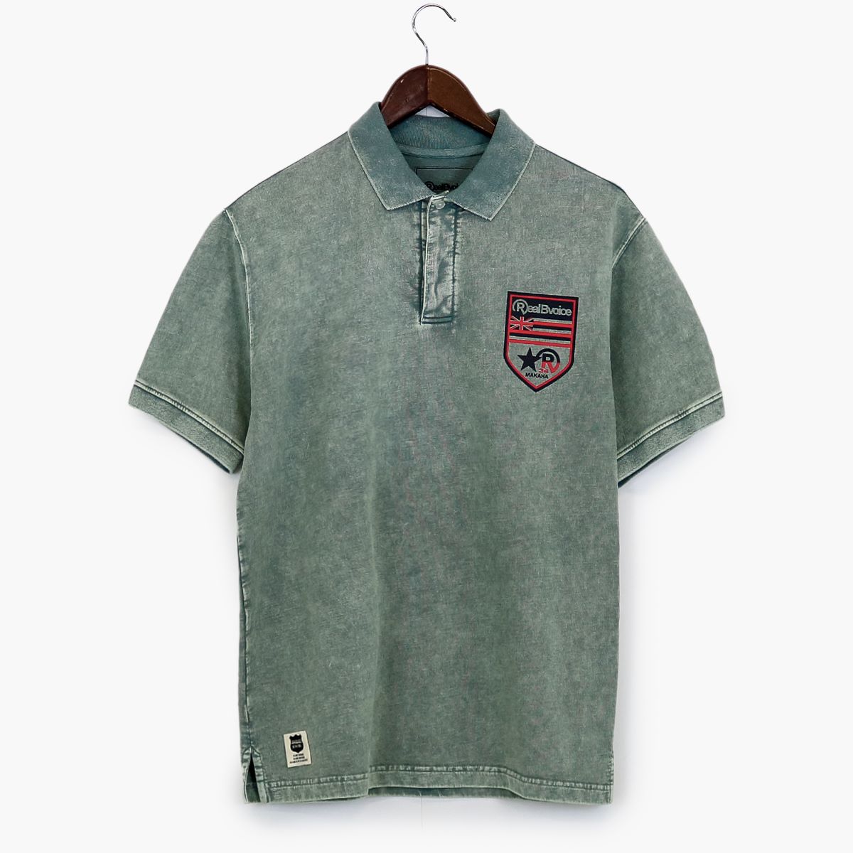 RealBvoice(リアルビーボイス) EMBLEM PIGMENT POLO SHIRT