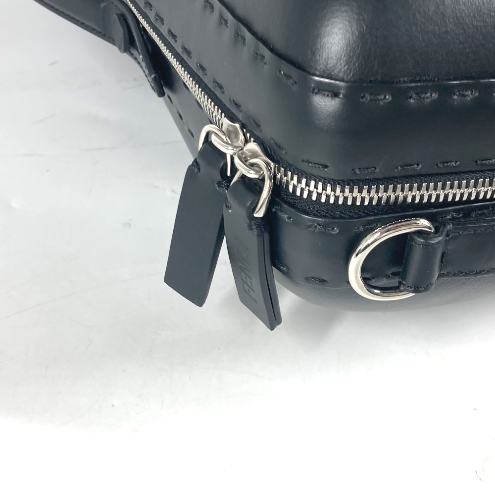 ボストンバッグ 7VV158 ラージ スーツケース FFロゴ 旅行バッグ カバン トラベルバッグ 2WAYバッグ ショルダーバッグ ハンドバッグ レザー ブラック ボストンバッグ 7VV158 ラージ スーツケース FFロゴ 旅行バッグ カバン トラベルバッグ 2WAYバッグ ショルダーバッグ ハンドバッグ レザー ブラック