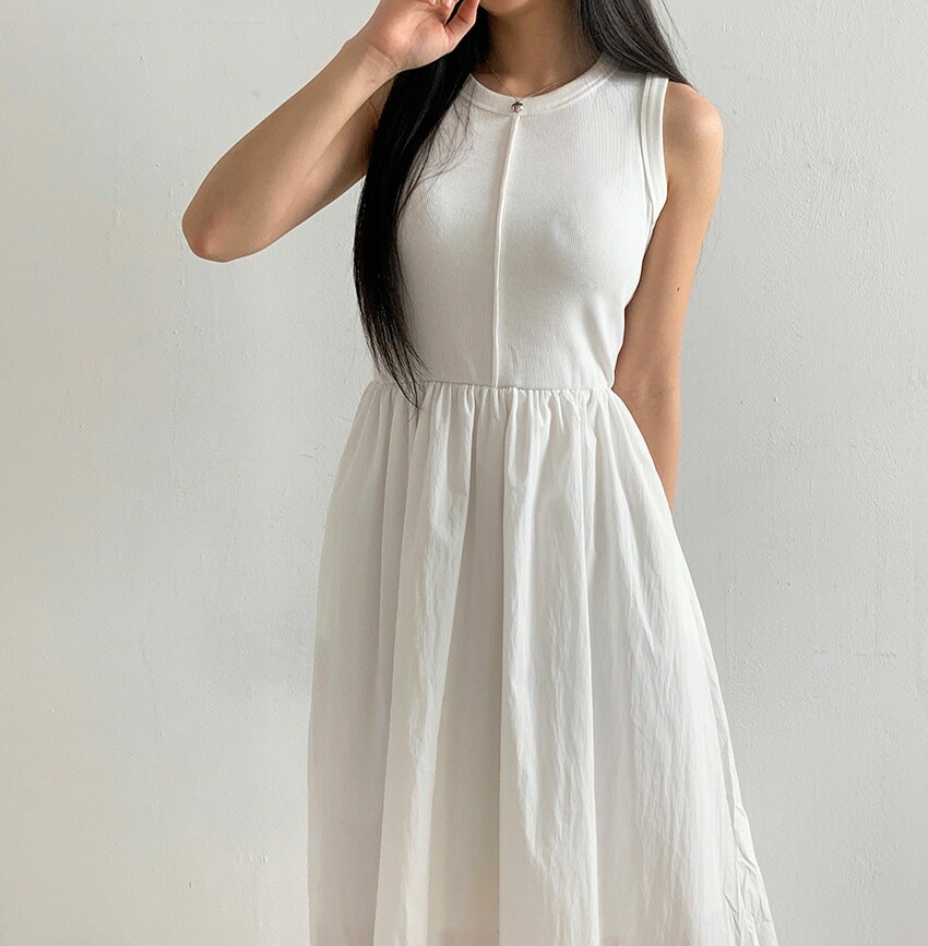 [メガ割りSALE]センターラインタンクトップフレアコンビワンピース