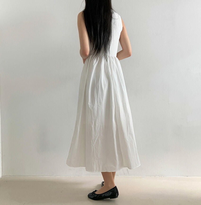 [メガ割りSALE]センターラインタンクトップフレアコンビワンピース