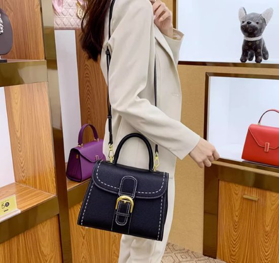 ハンドバッグ レディース バッグ 鞄 かばん ショルダーバッグ 2WAY 肩掛けバッグ 斜め掛けバッグ きれいめ エレガント カジュアル お出かけ おしゃれ 合成皮革 スタイリッシュ ファッション