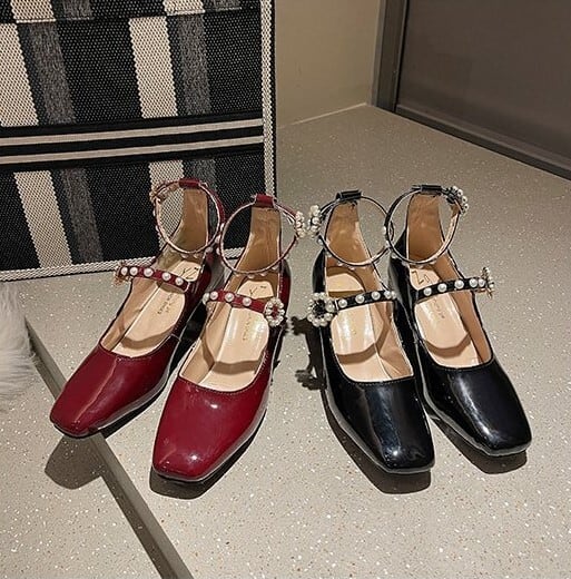 レディース ハイヒール ストラップ シューズ ヒール 5.5cmヒール チャンキーヒール 太ヒール ストラップ PU ビジュー パール フォーマル かっこいい カジュアル 大人 流行り 上品 きれいめ レディース ハイヒール ストラップ シューズ ヒール 5.5cmヒール チャンキーヒール 太ヒール ストラップ PU ビジュー パール フォーマル かっこいい カジュアル 大人 流行り 上品 きれいめ