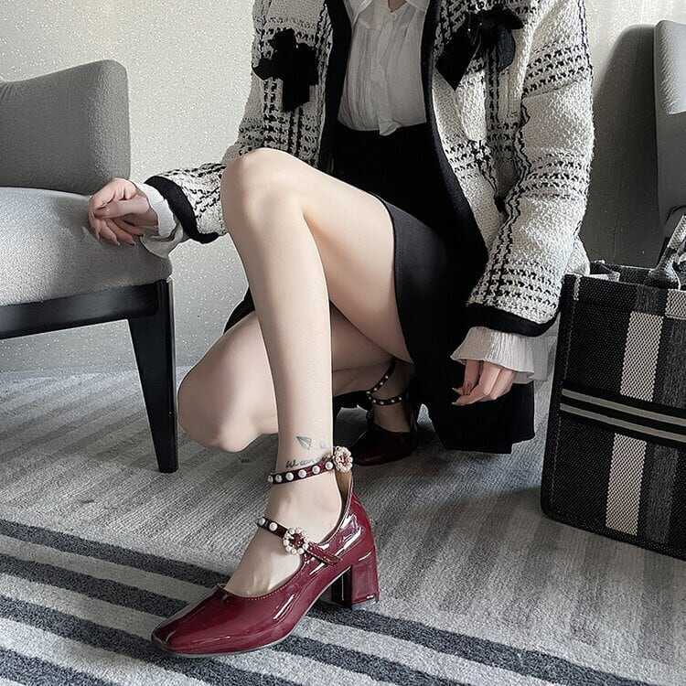 レディース ハイヒール ストラップ シューズ ヒール 5.5cmヒール チャンキーヒール 太ヒール ストラップ PU ビジュー パール フォーマル かっこいい カジュアル 大人 流行り 上品 きれいめ レディース ハイヒール ストラップ シューズ ヒール 5.5cmヒール チャンキーヒール 太ヒール ストラップ PU ビジュー パール フォーマル かっこいい カジュアル 大人 流行り 上品 きれいめ