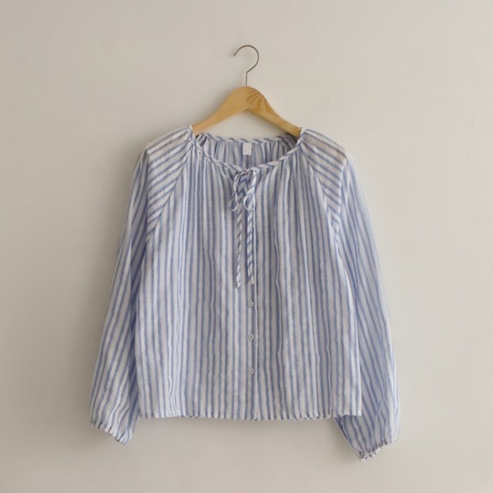 [Elysia] デルディラインストラップシャーリングブラウス