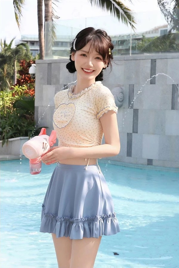 タンキニ レディース 2点セット フリル リボン 袖なし ワイヤーなし パッド付 ラウンドネック 着瘦せ シンプル セクシー 写真映え 撮影用 海 夏 サマー プール リゾート かわいい 旅行 温泉 タンキニ レディース 2点セット フリル リボン 袖なし ワイヤーなし パッド付 ラウンドネック 着瘦せ シンプル セクシー 写真映え 撮影用 海 夏 サマー プール リゾート かわいい 旅行 温泉