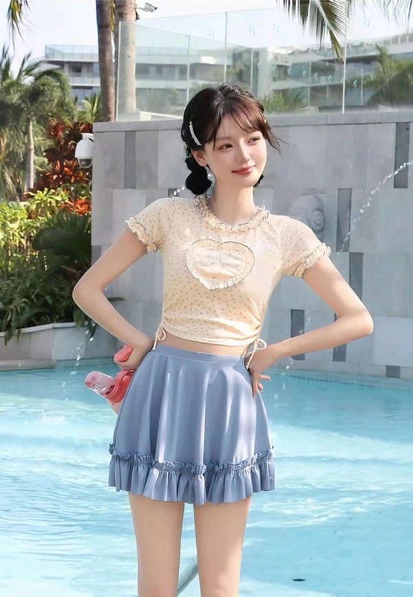 タンキニ レディース 2点セット フリル リボン 袖なし ワイヤーなし パッド付 ラウンドネック 着瘦せ シンプル セクシー 写真映え 撮影用 海 夏 サマー プール リゾート かわいい 旅行 温泉 タンキニ レディース 2点セット フリル リボン 袖なし ワイヤーなし パッド付 ラウンドネック 着瘦せ シンプル セクシー 写真映え 撮影用 海 夏 サマー プール リゾート かわいい 旅行 温泉