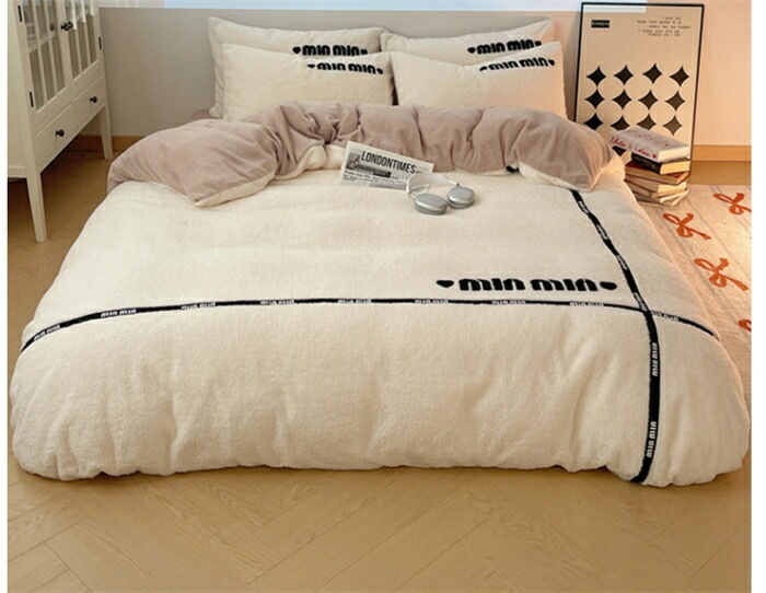 【2枚購入で2OO円OFF】布団カバーセット 4点セット 寝具カバー セット ふとんカバー 掛け布団カバー ボックスシーツ 3点セット フラットシーツ あったか ふわふわ もこもこ 枕カバー シンプル 【2枚購入で2OO円OFF】布団カバーセット 4点セット 寝具カバー セット ふとんカバー 掛け布団カバー ボックスシーツ 3点セット フラットシーツ あったか ふわふわ もこもこ 枕カバー シンプル