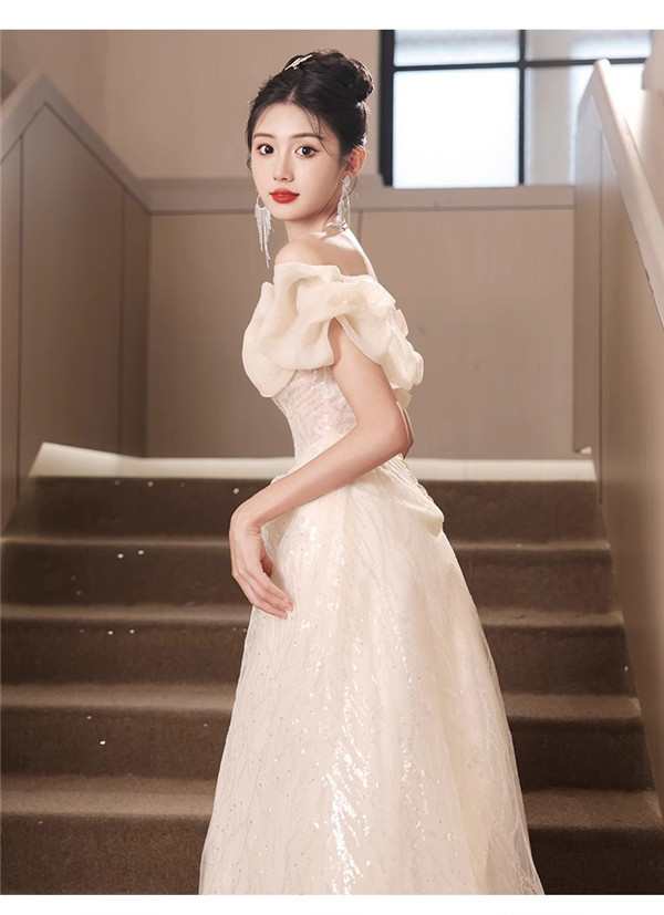 【 2025】ドレス 二次会 花嫁 キャバ ステージ衣装 ロングドレス 演奏会 発表会 結婚式 パーティードレス 大人 お呼ばれ 謝恩会 ブライズメイド ワンピース ブライダル 大きいサイズ カラード