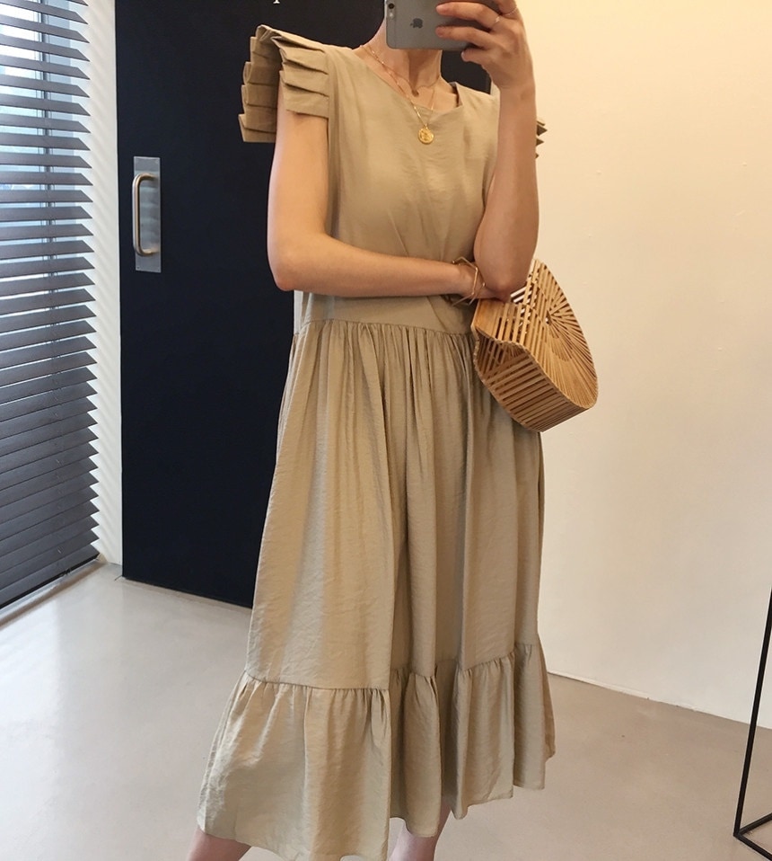 2色 ワンピース ノースリーブ 夏 きれいめ カジュアル かわいい ロング aライン Aライン フレア ティアード ロング ロング丈 アンクル丈 7分丈 ミディアム丈 ミドル丈 レギュラー丈 フリル袖 2色 ワンピース ノースリーブ 夏 きれいめ カジュアル かわいい ロング aライン Aライン フレア ティアード ロング ロング丈 アンクル丈 7分丈 ミディアム丈 ミドル丈 レギュラー丈 フリル袖