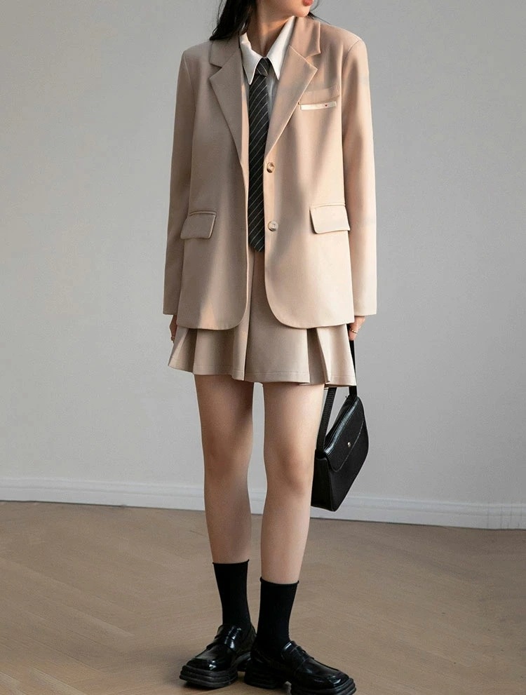 卒業式 スーツ 女の子 大きいサイズ ゆったり 卒服 女の子 セットアップ スカートスーツ フォーマルスーツ ブレザー ショートスカート 入学式 スーツ 女の子 子供服 黒 ピアノ発表会 パーディー 卒業式 スーツ 女の子 大きいサイズ ゆったり 卒服 女の子 セットアップ スカートスーツ フォーマルスーツ ブレザー ショートスカート 入学式 スーツ 女の子 子供服 黒 ピアノ発表会 パーディー