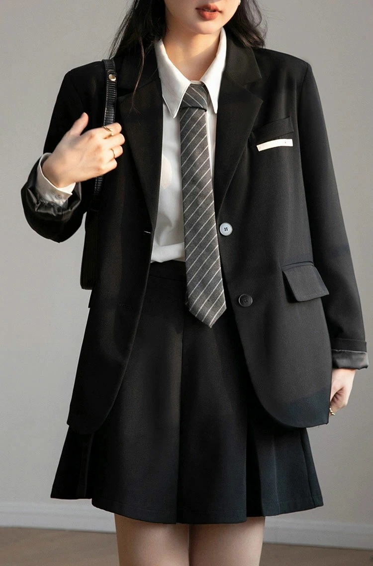 卒業式 スーツ 女の子 大きいサイズ ゆったり 卒服 女の子 セットアップ スカートスーツ フォーマルスーツ ブレザー ショートスカート 入学式 スーツ 女の子 子供服 黒 ピアノ発表会 パーディー 卒業式 スーツ 女の子 大きいサイズ ゆったり 卒服 女の子 セットアップ スカートスーツ フォーマルスーツ ブレザー ショートスカート 入学式 スーツ 女の子 子供服 黒 ピアノ発表会 パーディー