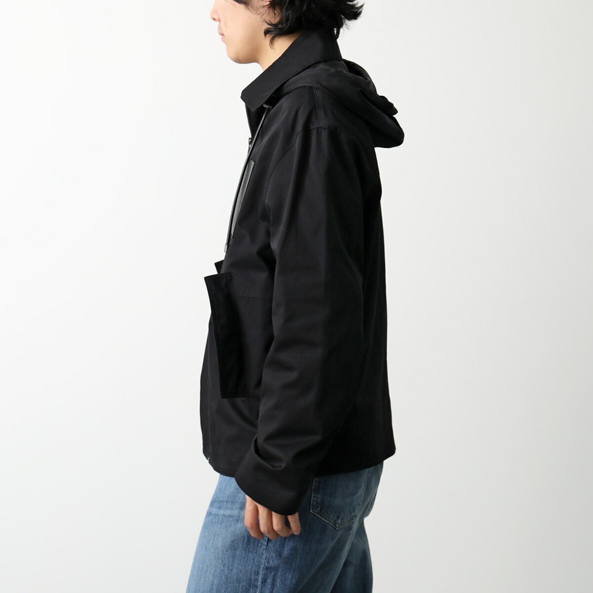 LOEWE ロエベ フーデッド ジャケット H526Y02W94 メンズ ブルゾン コットン パーカー アナグラム 胸ポケット ジップアップ 1100/BLAC LOEWE ロエベ フーデッド ジャケット H526Y02W94 メンズ ブルゾン コットン パーカー アナグラム 胸ポケット ジップアップ 1100/BLAC