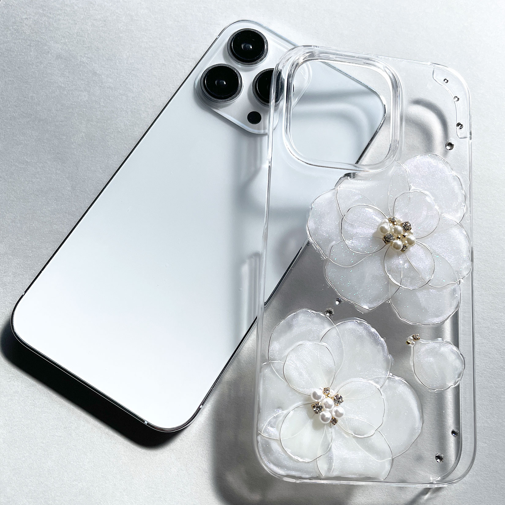 Qoo10] iPhone14 ダブルホワイトカメリア
