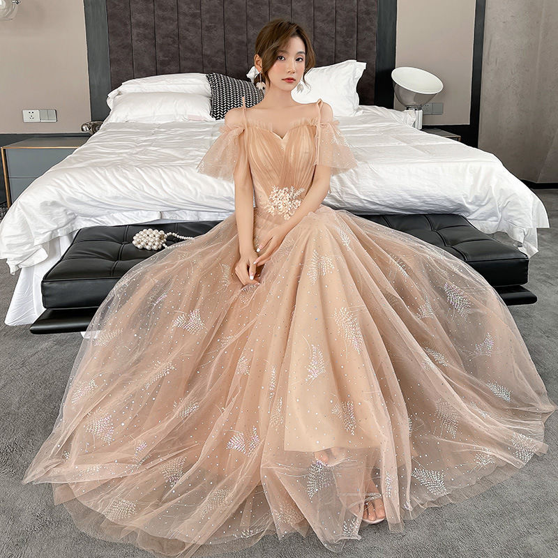 【急速出荷!】2024新しい主催の宴会ドレス学生の卒業式の宴会ドレス 【急速出荷!】2024新しい主催の宴会ドレス学生の卒業式の宴会ドレス