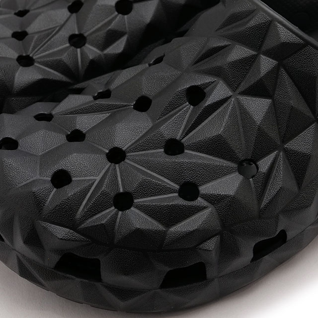 メンズ クラシック ジオメトリック クロッグ [209563-001] Classic Geometric Clog EVAサンダル Black