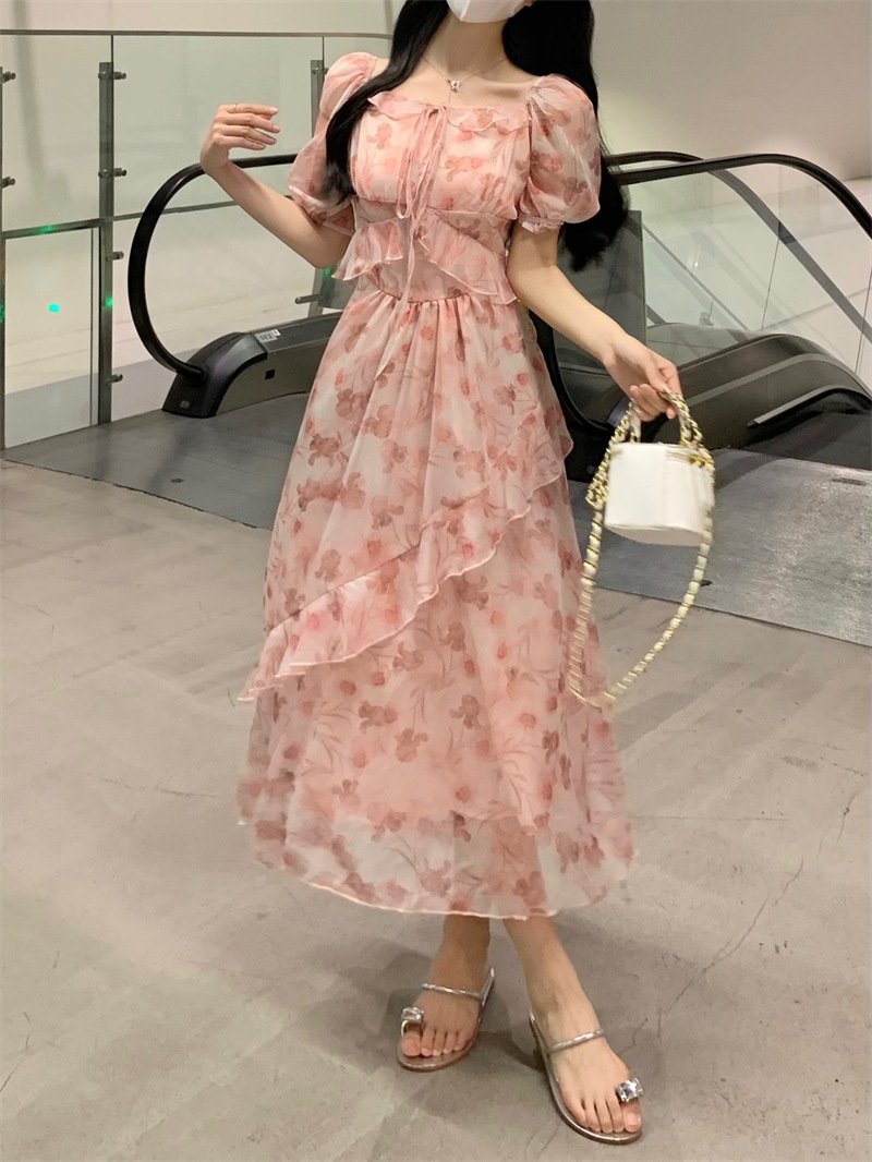 個性的 夏服 ワンピース ワンピドレス フレアワンピース ティアード ロジスワンピ ロング アンクル 袖あり 半袖 五分袖 パフスリーブ フレアスリーブ ボウタイ 襟付き フレア セミフレア