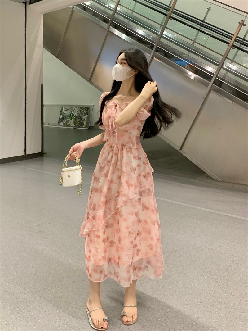 個性的 夏服 ワンピース ワンピドレス フレアワンピース ティアード ロジスワンピ ロング アンクル 袖あり 半袖 五分袖 パフスリーブ フレアスリーブ ボウタイ 襟付き フレア セミフレア