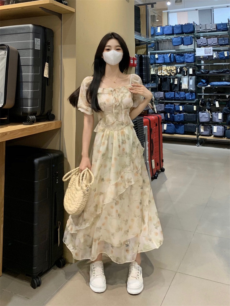 個性的 夏服 ワンピース ワンピドレス フレアワンピース ティアード ロジスワンピ ロング アンクル 袖あり 半袖 五分袖 パフスリーブ フレアスリーブ ボウタイ 襟付き フレア セミフレア