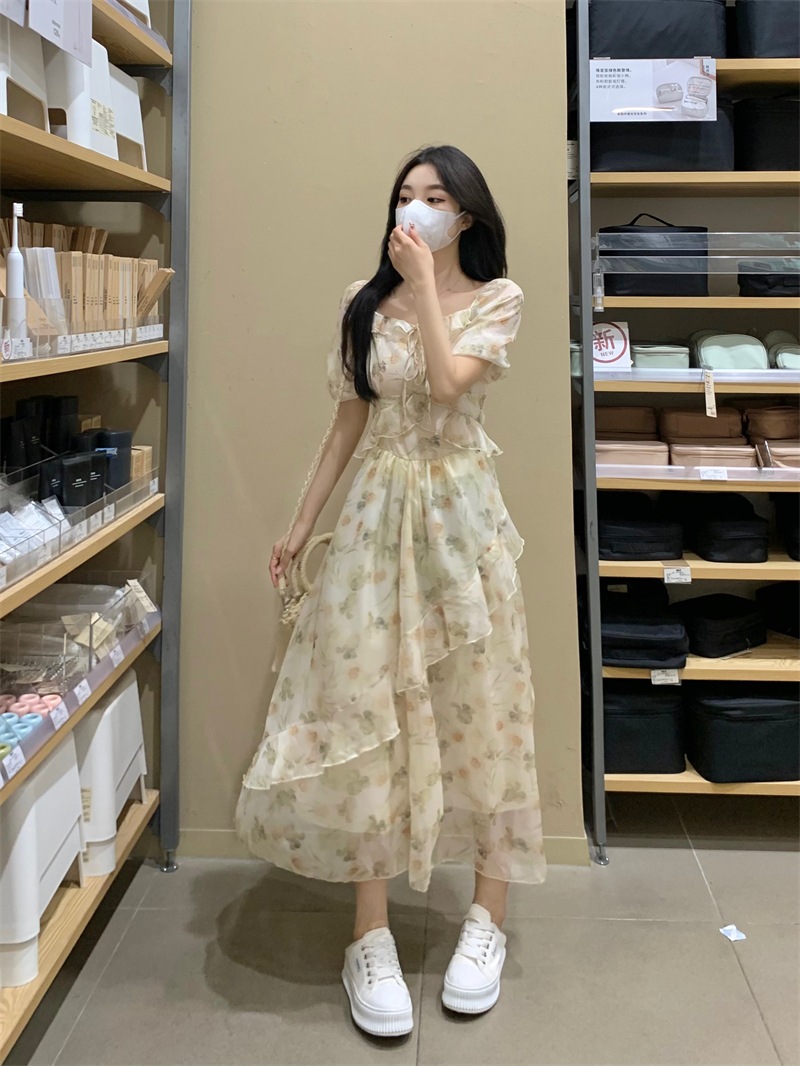 個性的 夏服 ワンピース ワンピドレス フレアワンピース ティアード ロジスワンピ ロング アンクル 袖あり 半袖 五分袖 パフスリーブ フレアスリーブ ボウタイ 襟付き フレア セミフレア