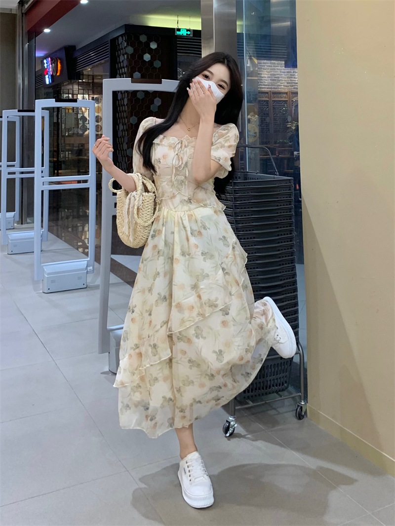 個性的 夏服 ワンピース ワンピドレス フレアワンピース ティアード ロジスワンピ ロング アンクル 袖あり 半袖 五分袖 パフスリーブ フレアスリーブ ボウタイ 襟付き フレア セミフレア