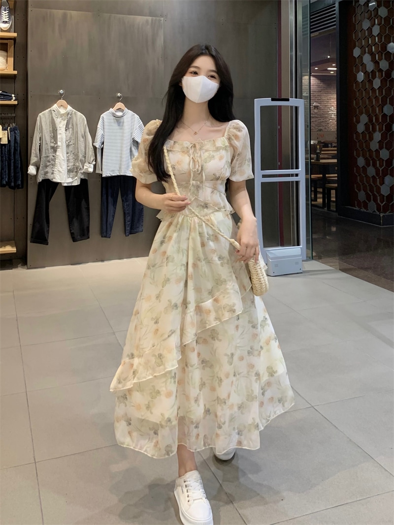 個性的 夏服 ワンピース ワンピドレス フレアワンピース ティアード ロジスワンピ ロング アンクル 袖あり 半袖 五分袖 パフスリーブ フレアスリーブ ボウタイ 襟付き フレア セミフレア