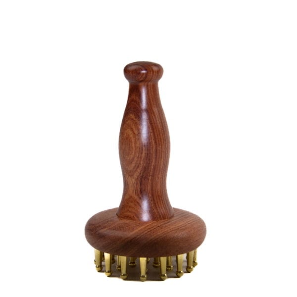 Qoo10] ヘンファン TVで話題！頭皮マッサージ ブラシ 黄銅