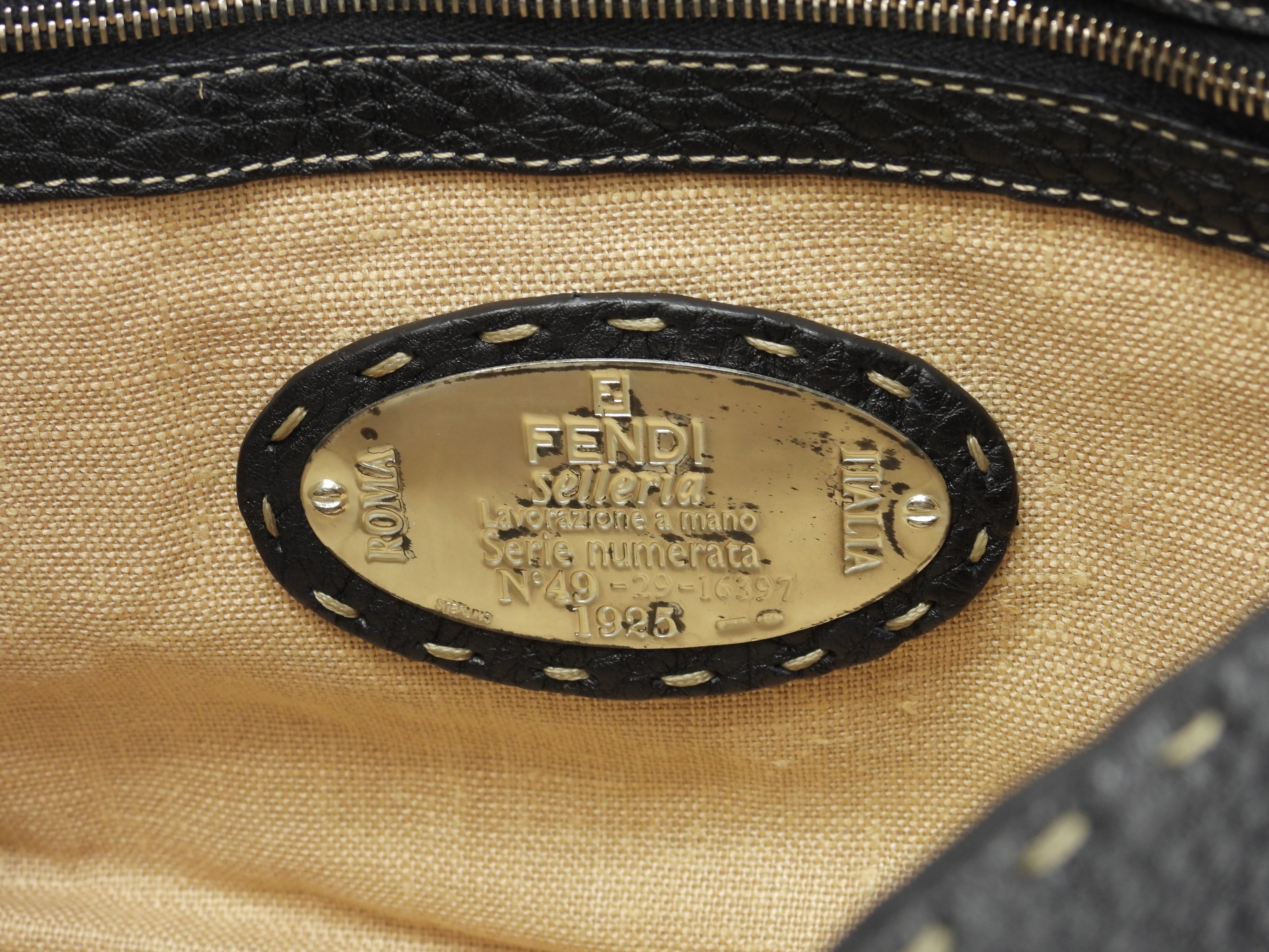 ミニリンダ セレリアレザー 黒 シルバー金具 ハンドバッグ小 極美品@ 24 ミニリンダ セレリアレザー 黒 シルバー金具 ハンドバッグ小 極美品@ 24