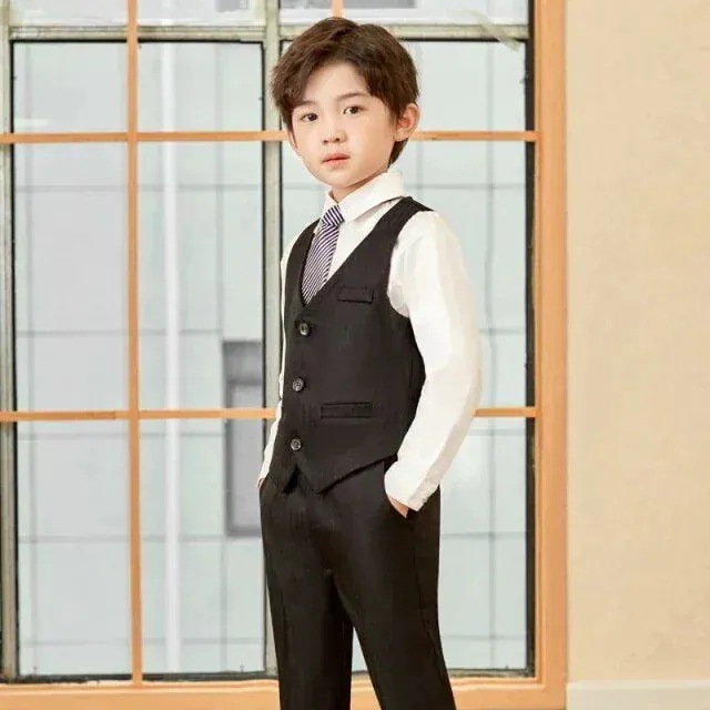 【最安値挑戦】 小学校卒業式子供服入学式スーツ男子キッズワイシャツネクタイブレザーベストズボン 【最安値挑戦】 小学校卒業式子供服入学式スーツ男子キッズワイシャツネクタイブレザーベストズボン